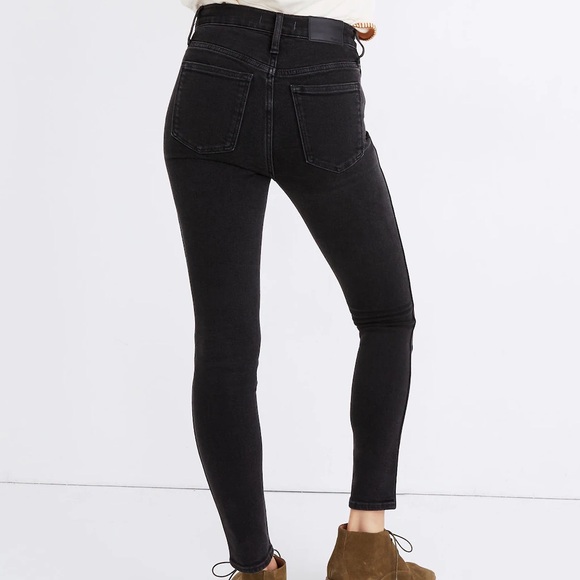 Madewell 10” High-Rise Skinny Jeans in Starkey Wash Black, size 24 - Picture 2 of 7